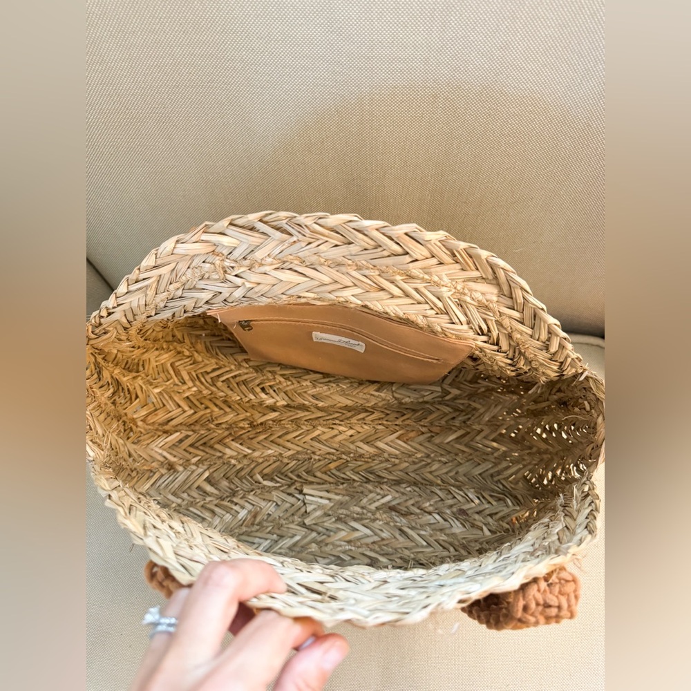 Universal Thread straw bag - Picture 2 of 2